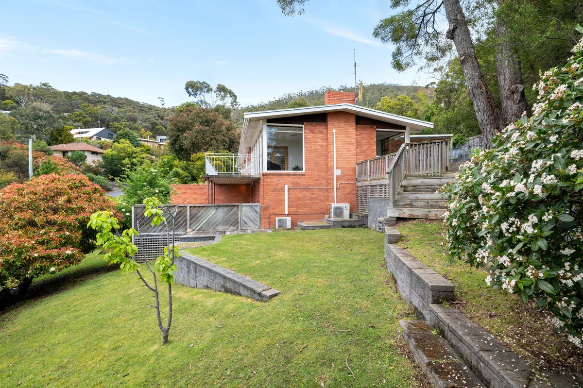 Additional image 21 of 1 Atunga Street, Taroona TAS 7053