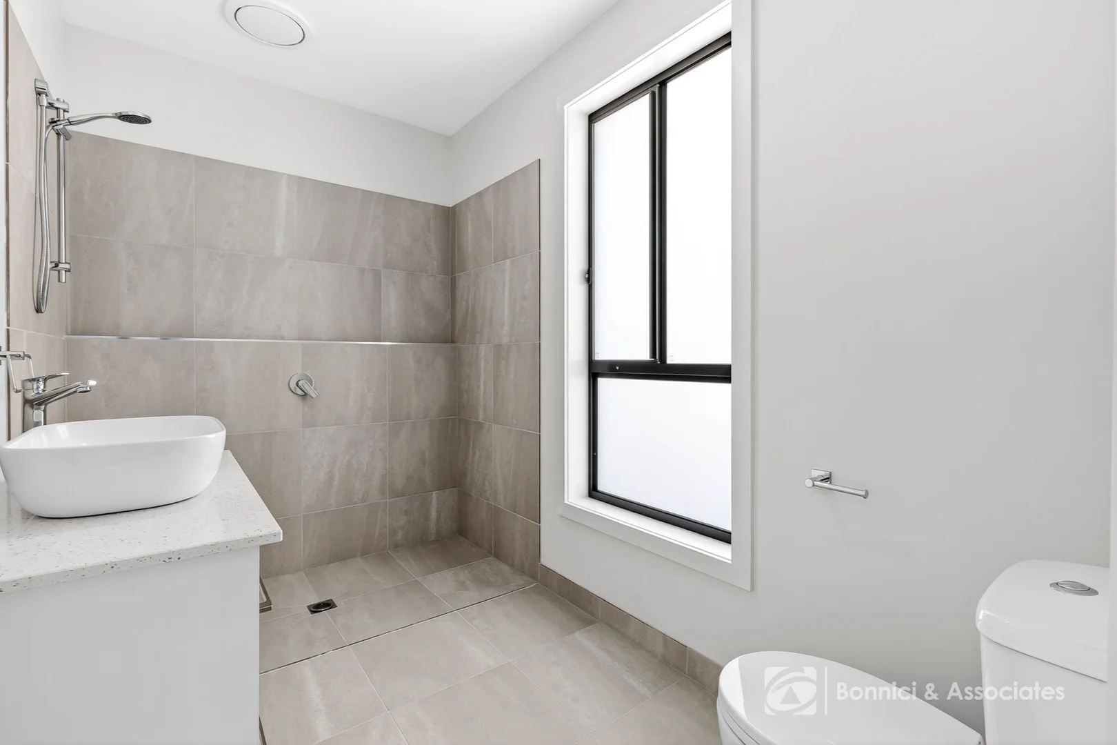 Additional image 12 of 2 Tredegar Street, Wodonga VIC 3690