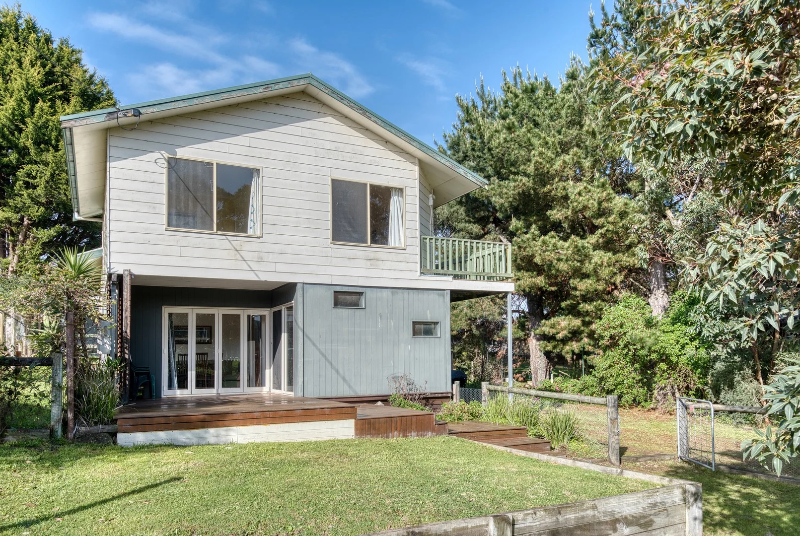 16 Pandora Avenue, Venus Bay VIC 3956