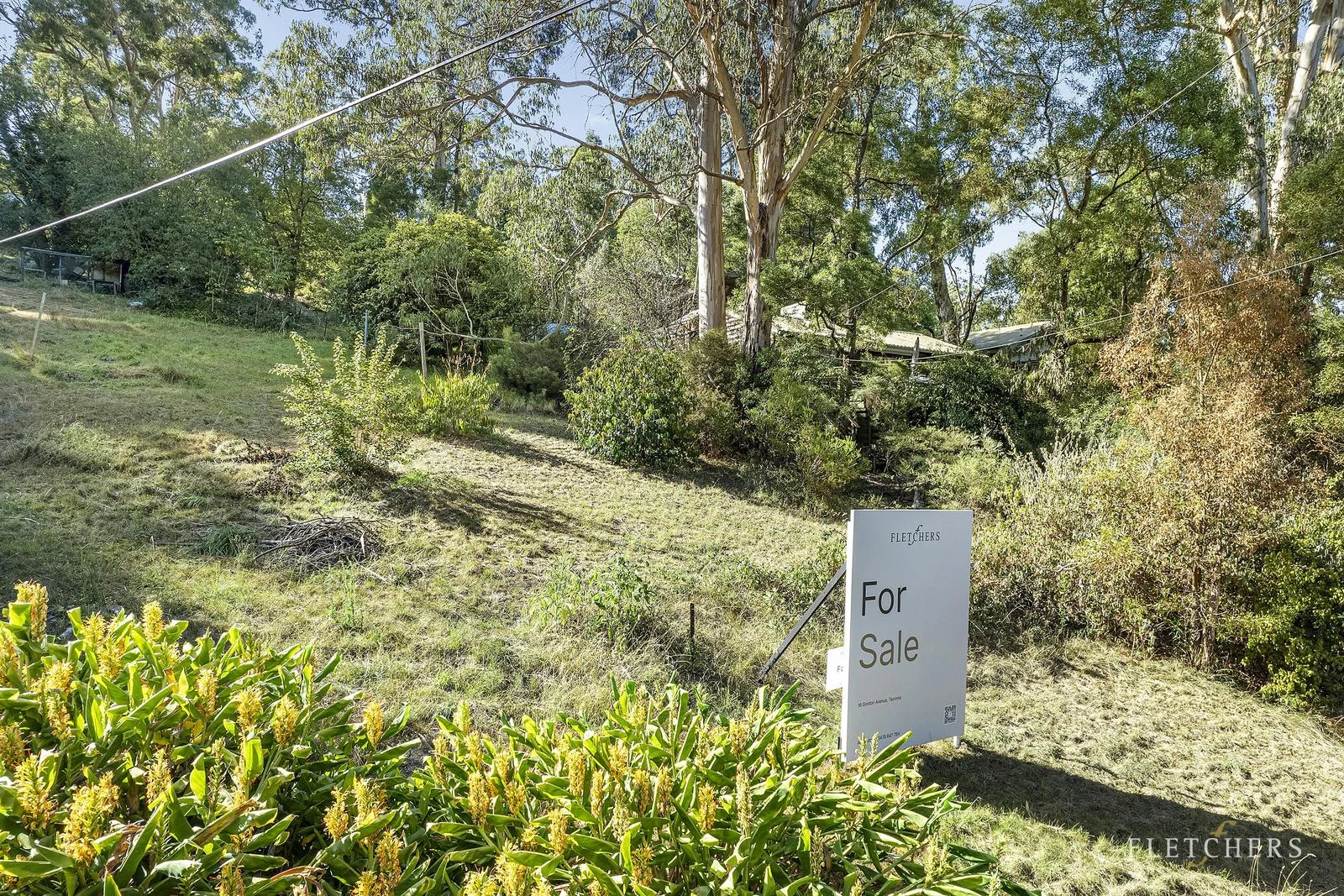 16 Gordon Avenue, Tecoma VIC 3160