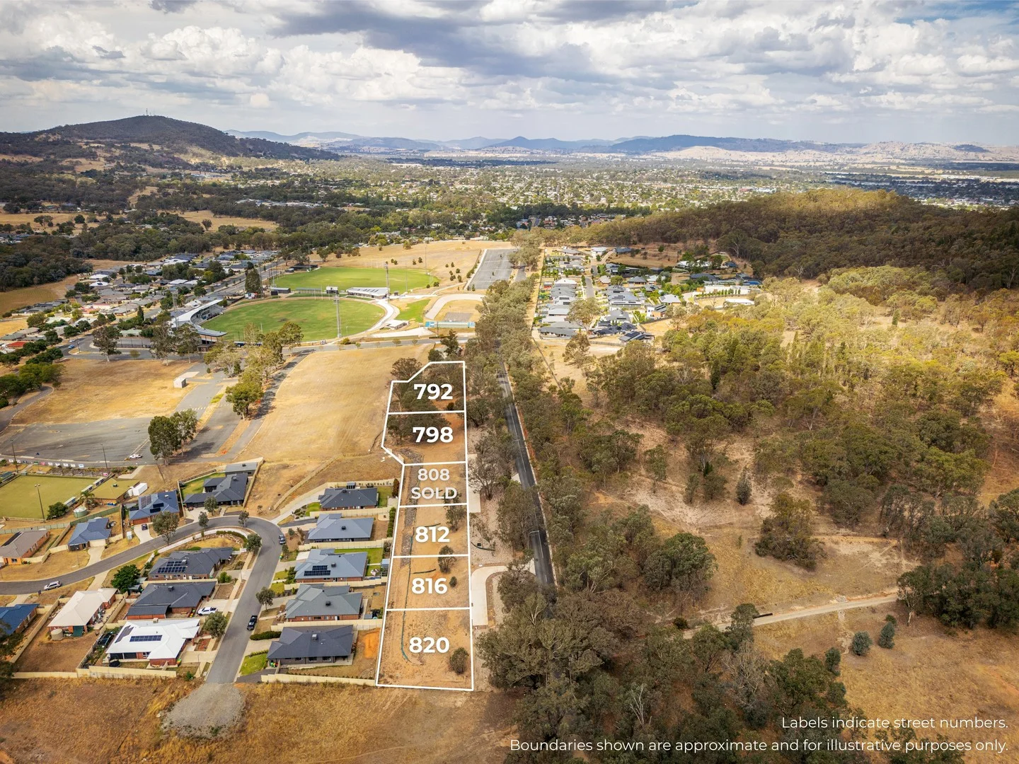 792 Pearsall Street, Hamilton Valley NSW 2641