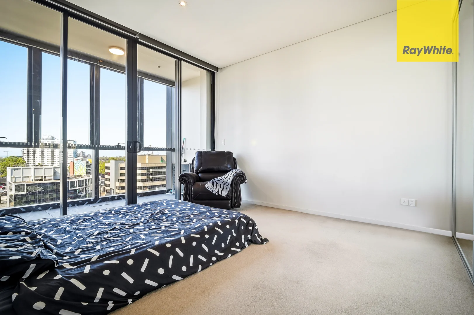 Additional image 7 of 1417/32 Hunter Street (AKA 1417/45 Macquarie St), Parramatta NSW 2150