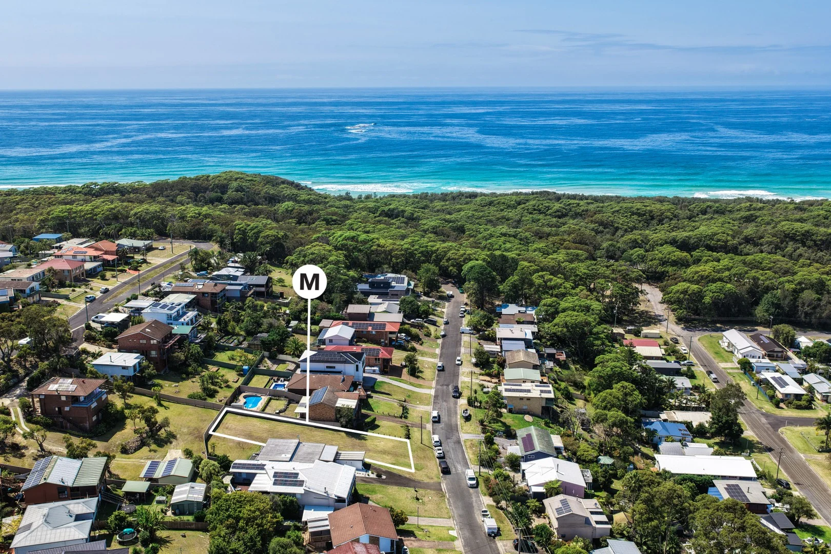 43 Canberra Crescent, Burrill Lake NSW 2539