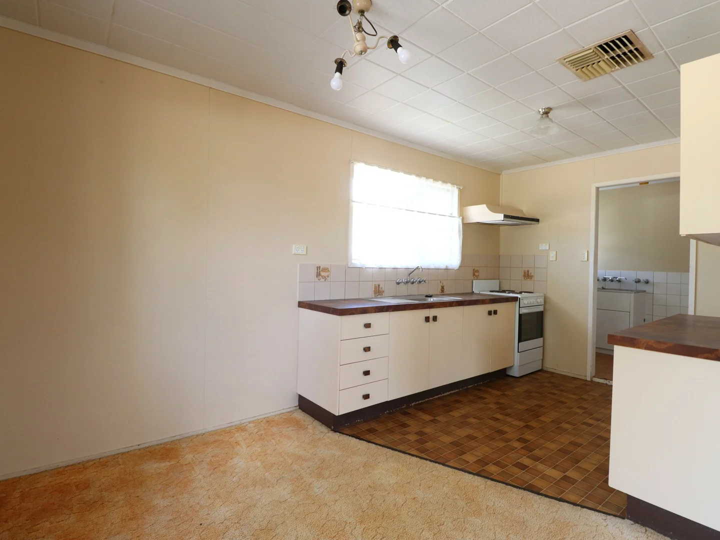 Additional image 8 of 8 Foott Street, Roma QLD 4455