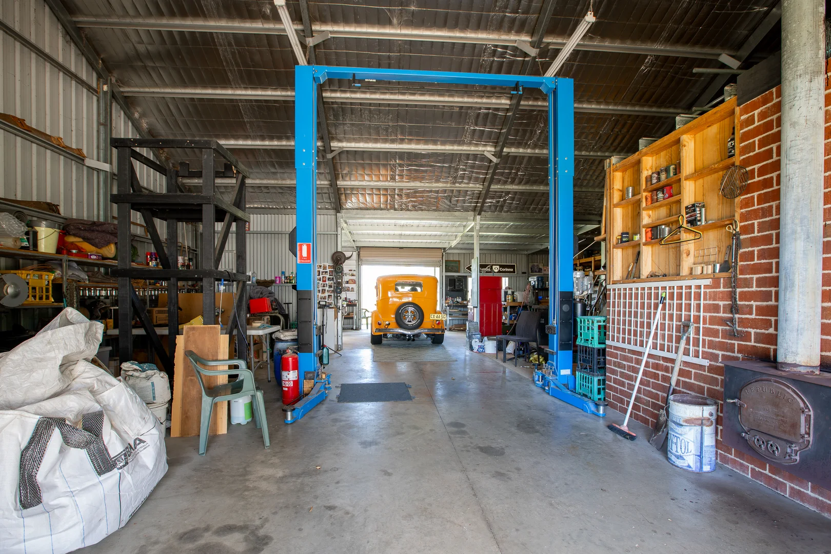 Additional image 20 of 1197 Table Top Road, Table Top NSW 2640