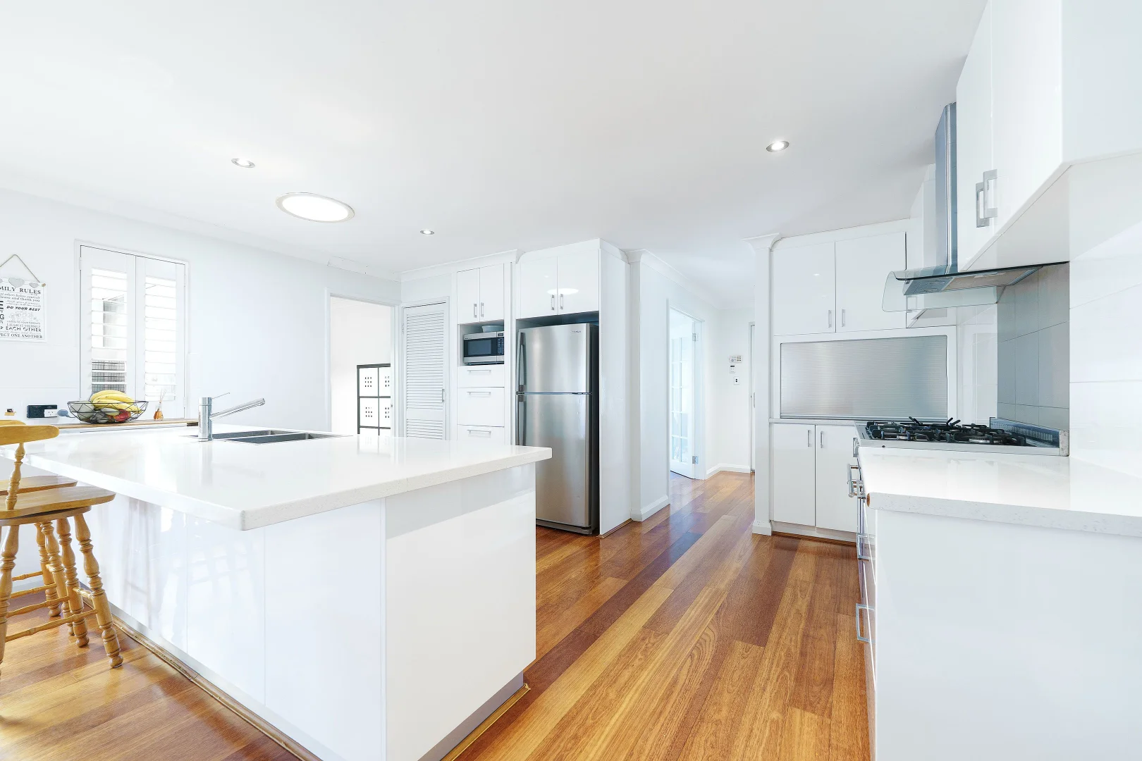 Additional image 6 of 220 Summerlakes Parade, Ballajura WA 6066