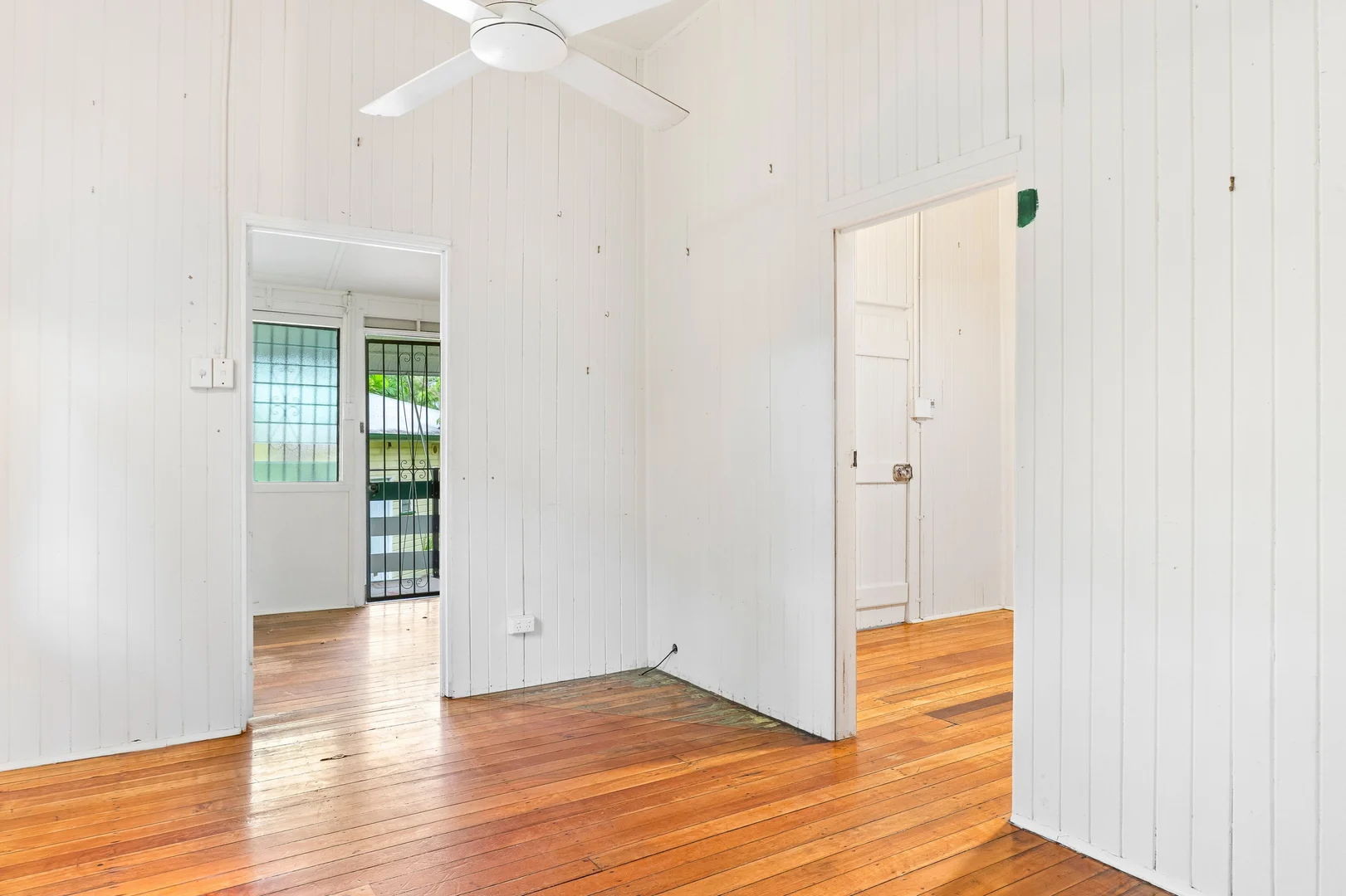 Additional image 10 of 6/404-418 Mccoombe Street, Mooroobool QLD 4870