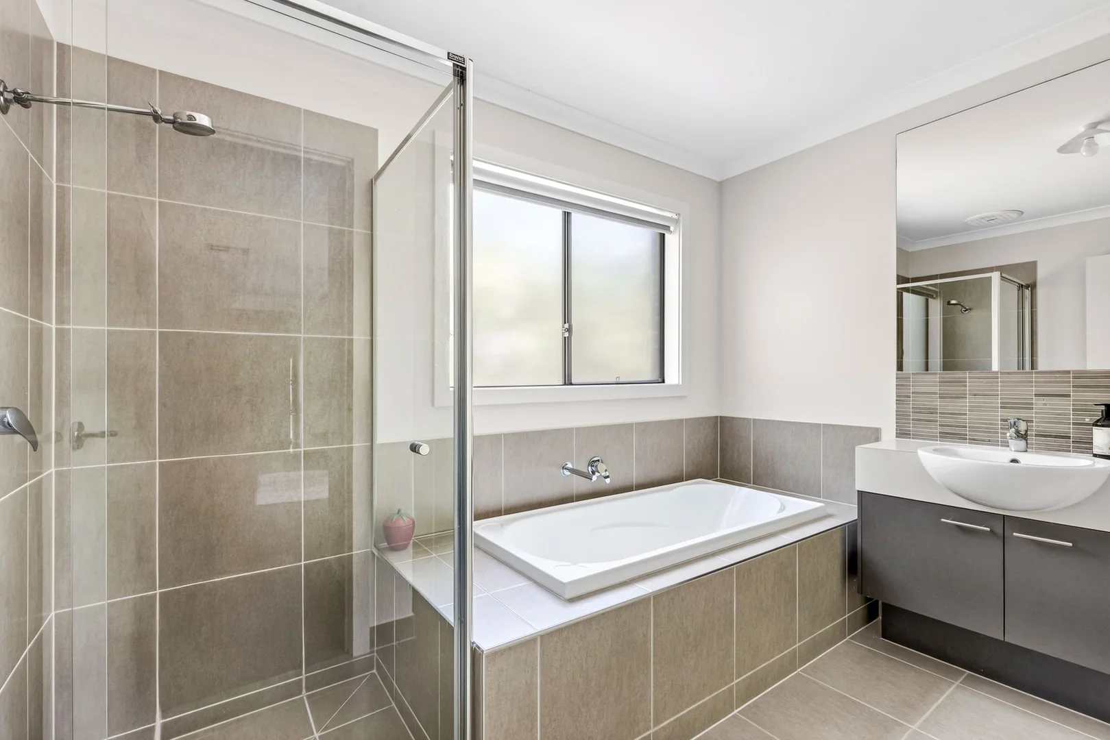 Additional image 16 of 6 Kingscliff Avenue, Armstrong Creek VIC 3217