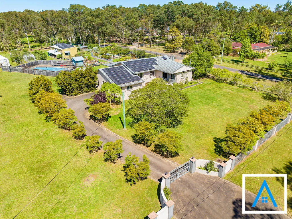 4 Hamilton Road, Kentlyn NSW 2560