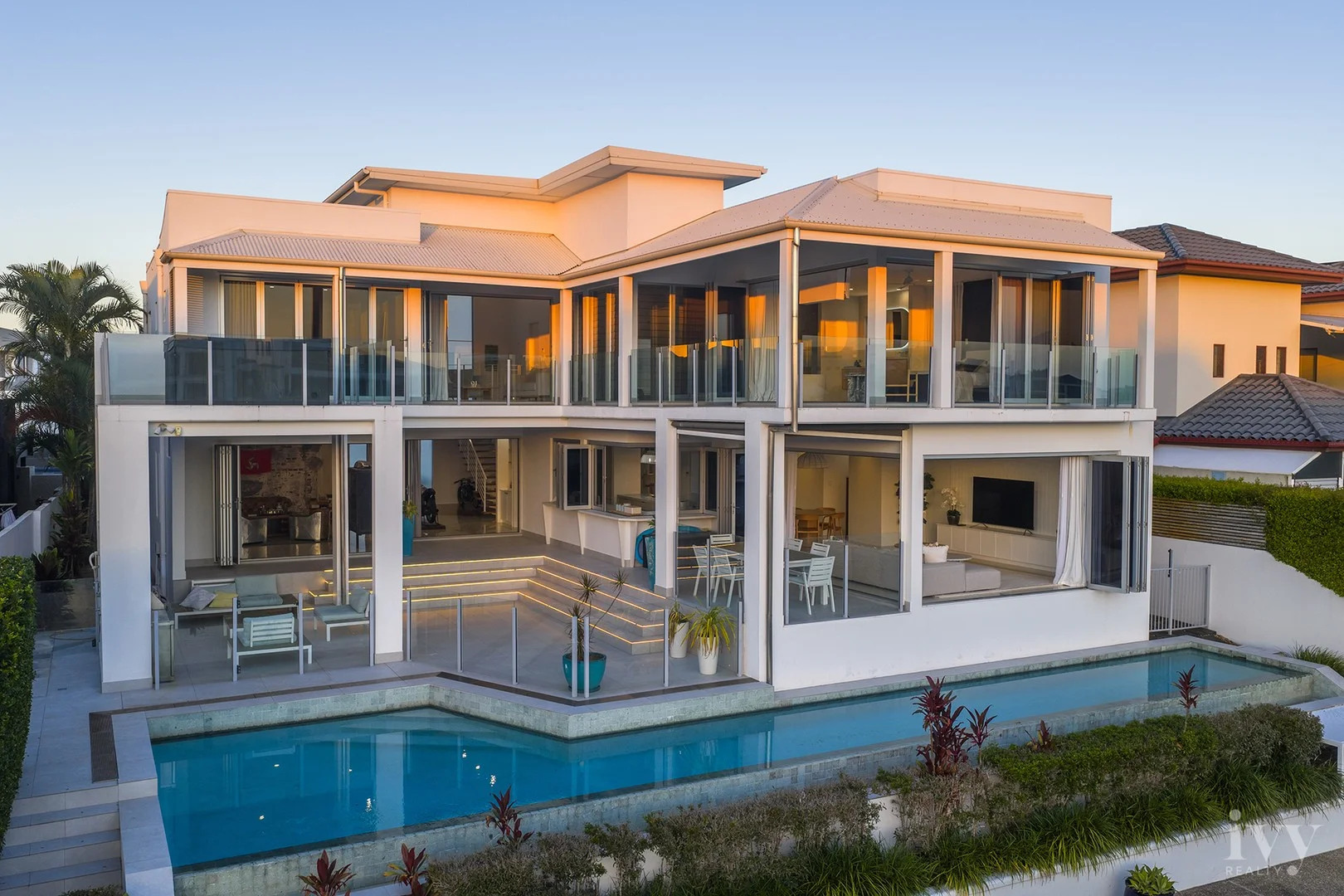 78 Royal Albert Crescent, Sovereign Islands QLD 4216