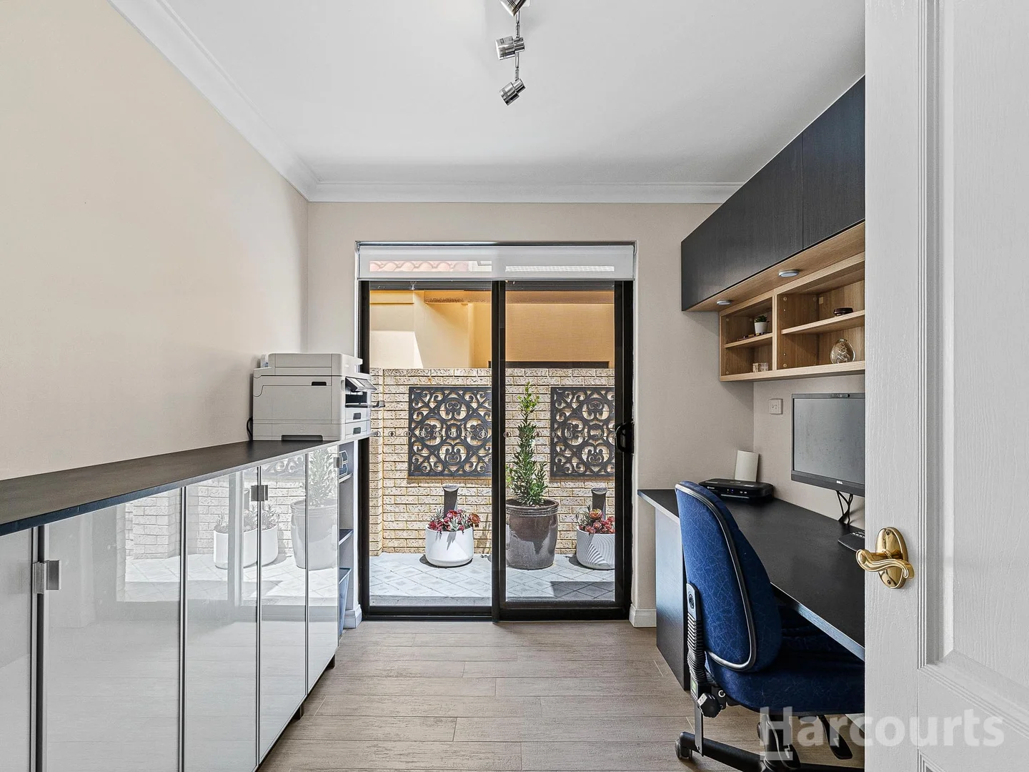 Additional image 18 of 23 Finistere Island Retreat, Halls Head WA 6210