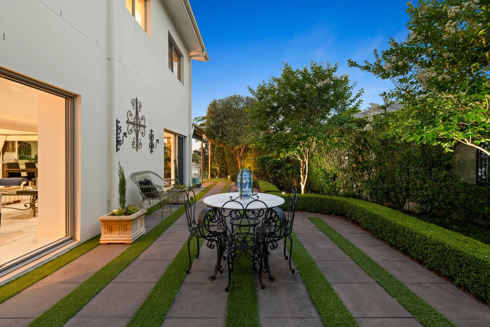 Additional image 16 of 6 Argyle Crescent, Sorrento QLD 4217