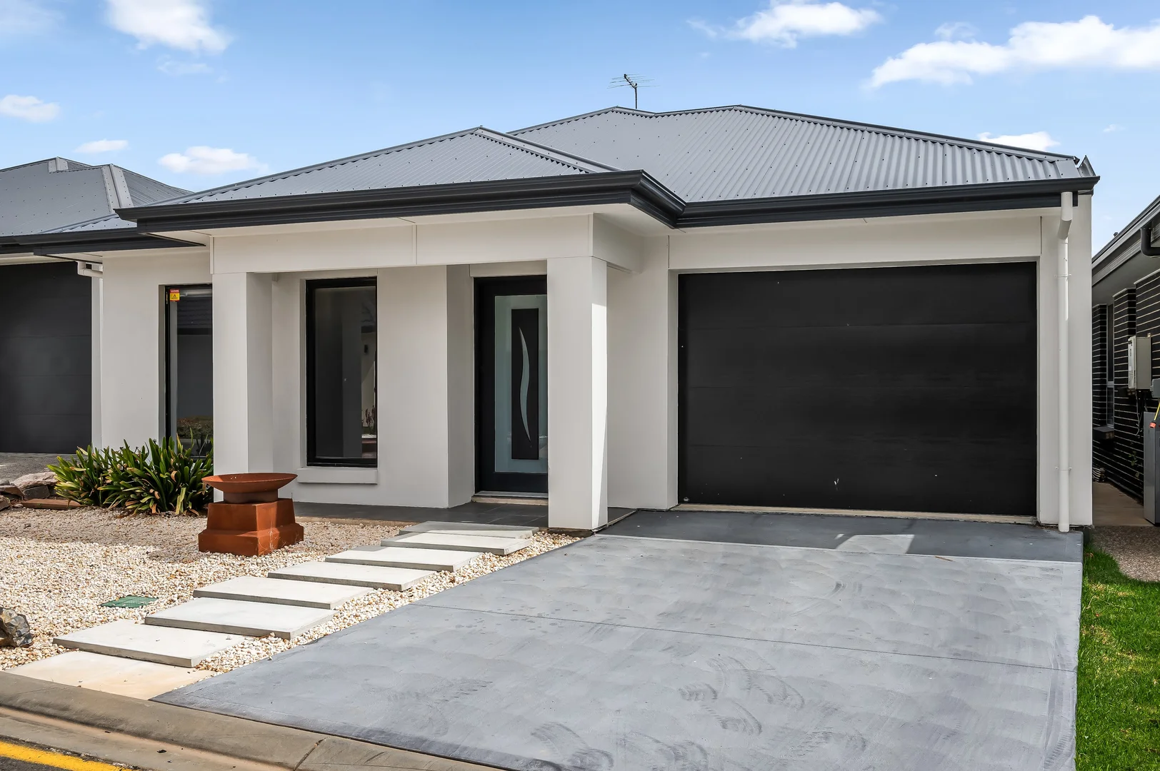 Additional image 2 of 9/55 The Vines Drive, Normanville SA 5204