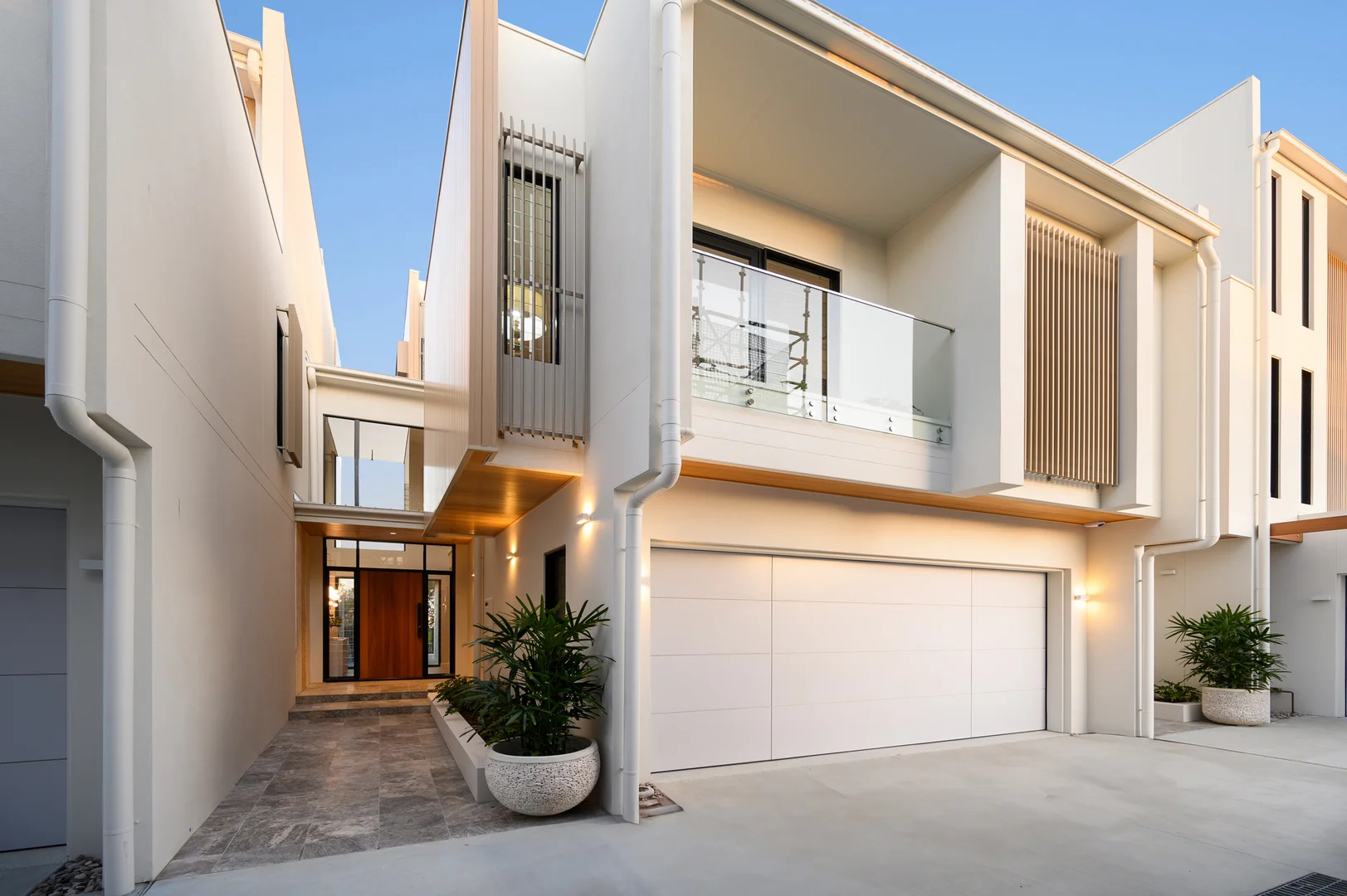 Additional image 4 of 2/149 The Esplanade, Paradise Point QLD 4216