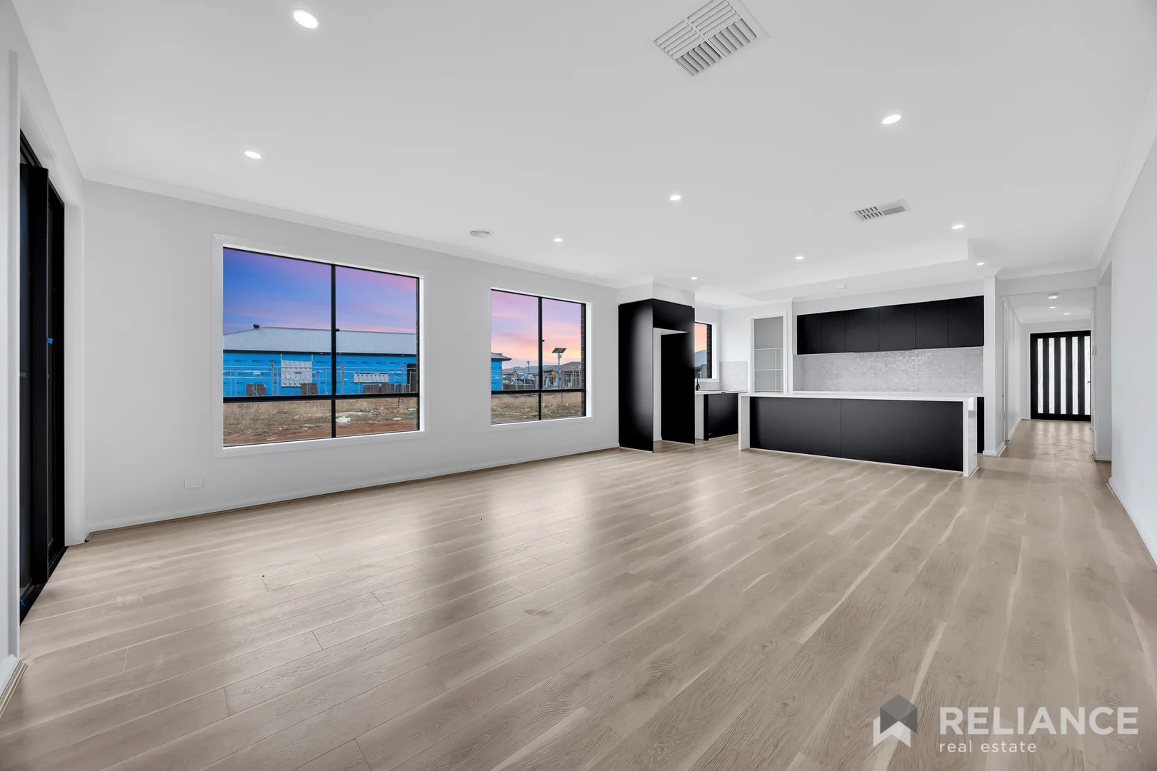 Additional image 10 of 3 Glory Street, Thornhill Park VIC 3335