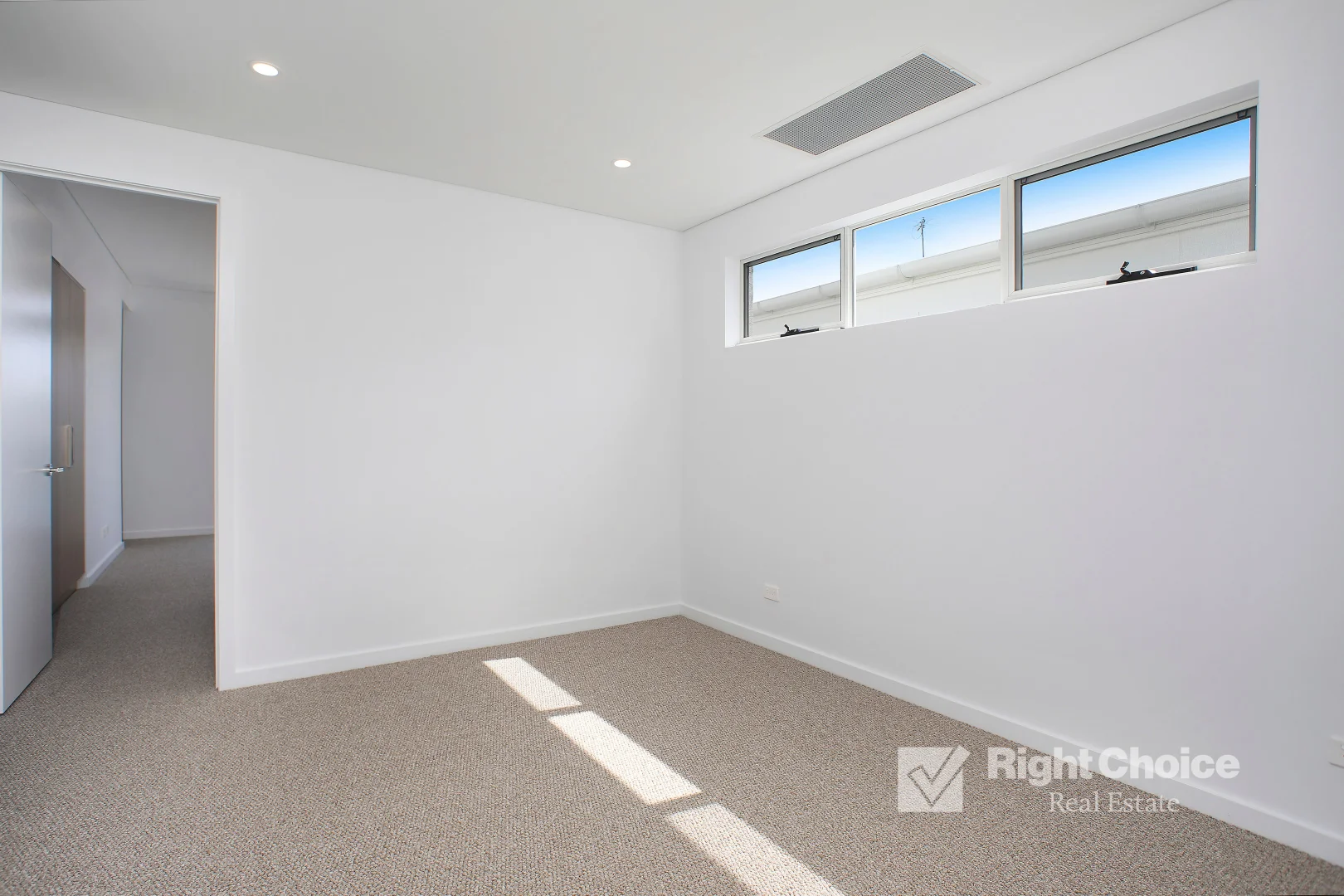 Additional image 9 of 21 Wharf Parade, Shell Cove NSW 2529