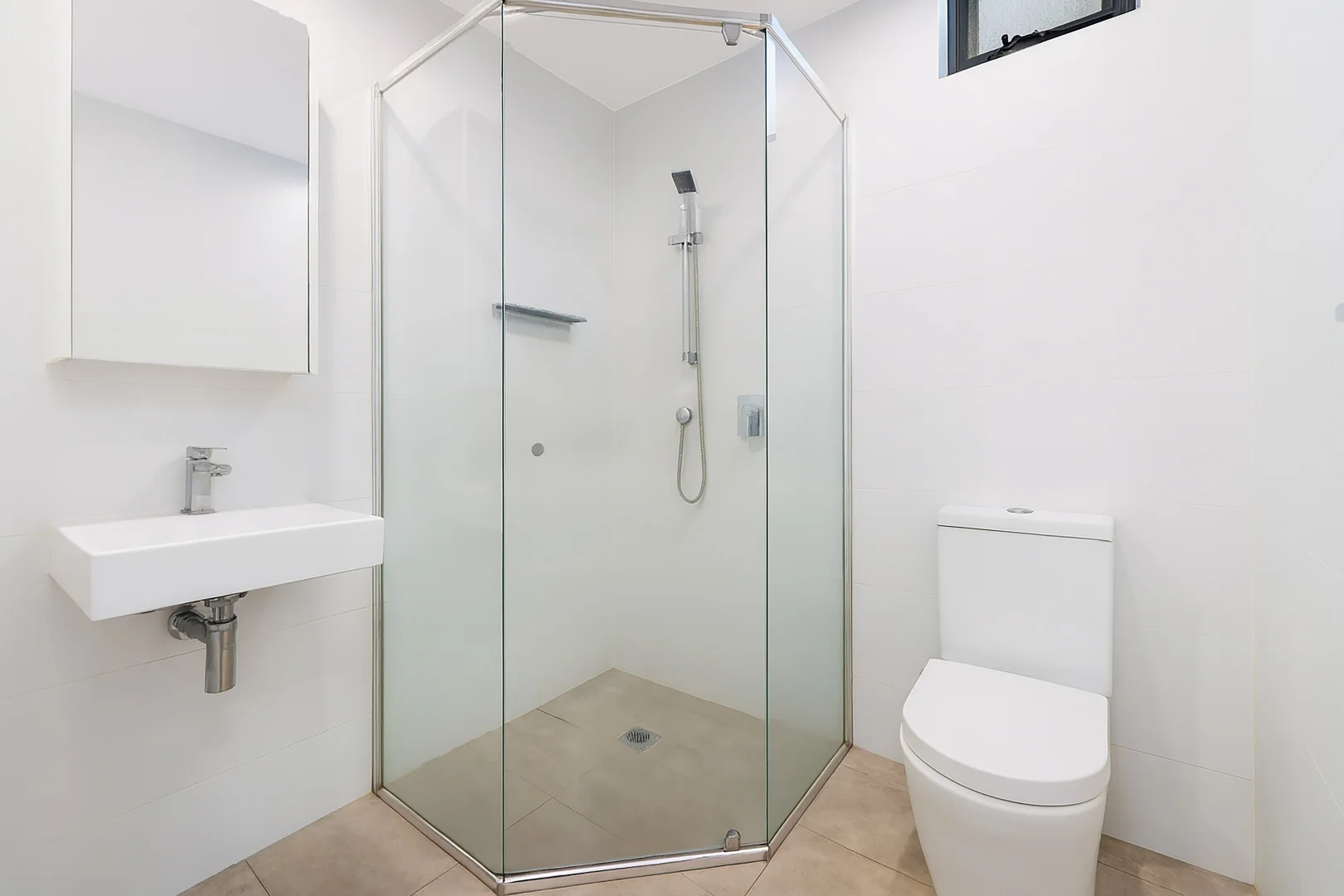 Additional image 3 of 61/9-13 GOULBURN ST, Warwick Farm NSW 2170