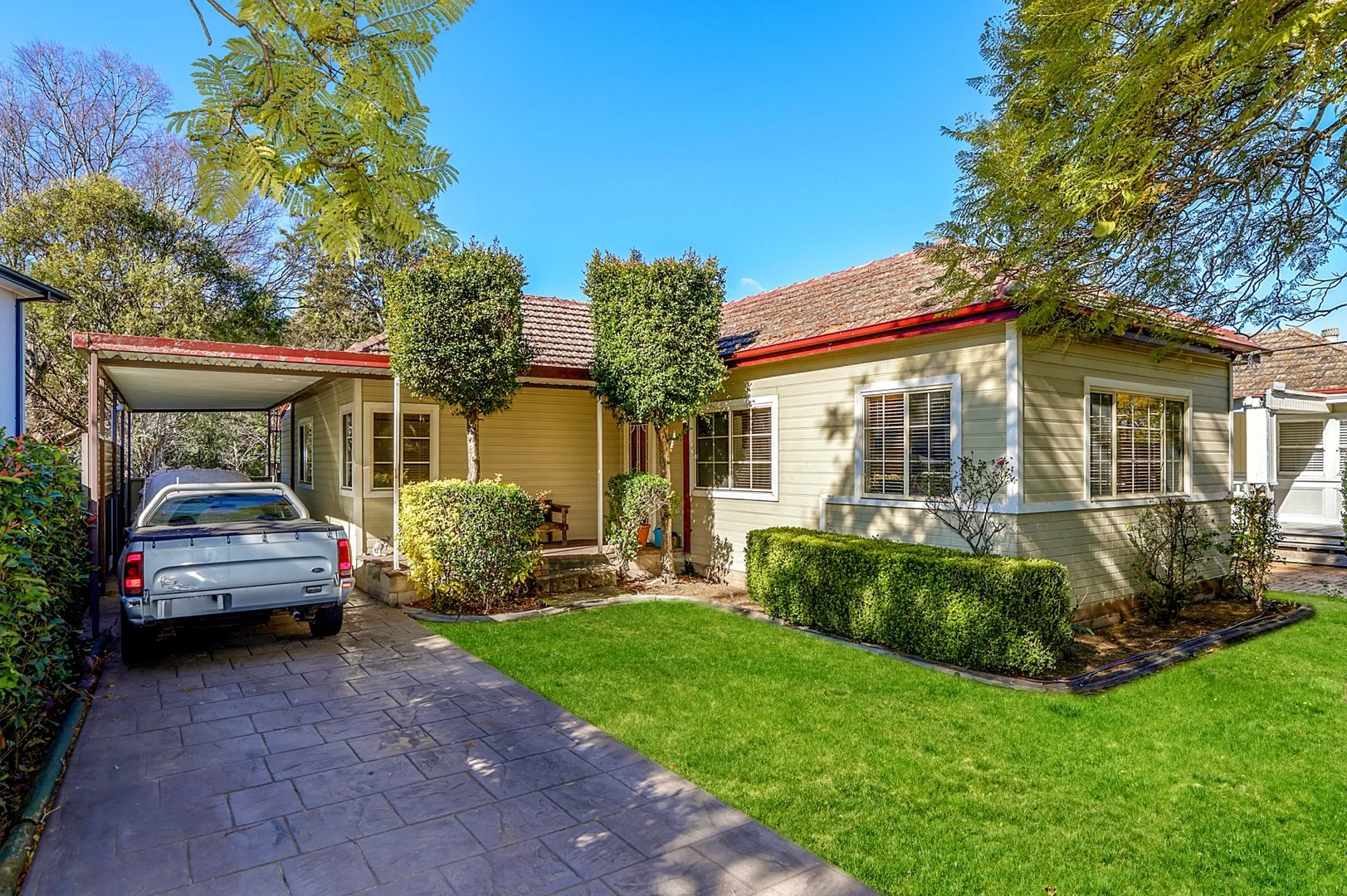 4 Ladbury Avenue, Penrith NSW 2750