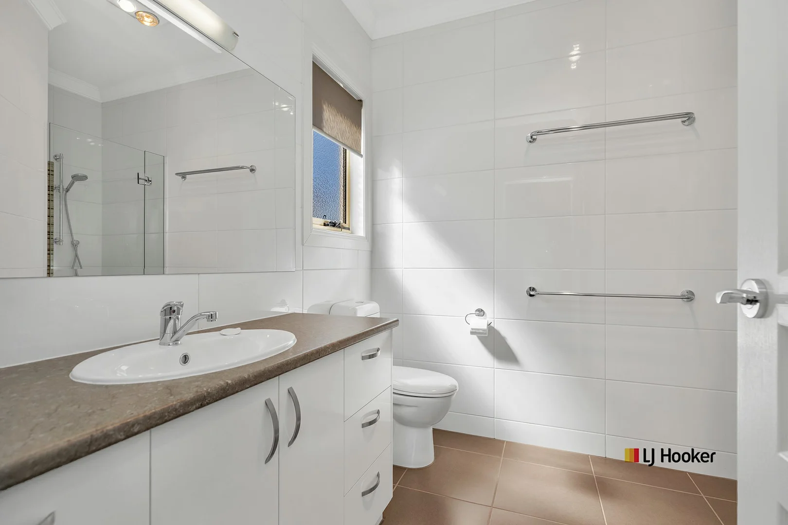 Additional image 16 of 2/220 Cobb Highway, Moama NSW 2731