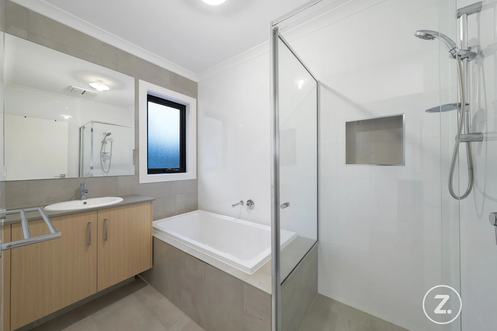 Additional image 10 of 2/14 Outlook Drive, Berwick VIC 3806