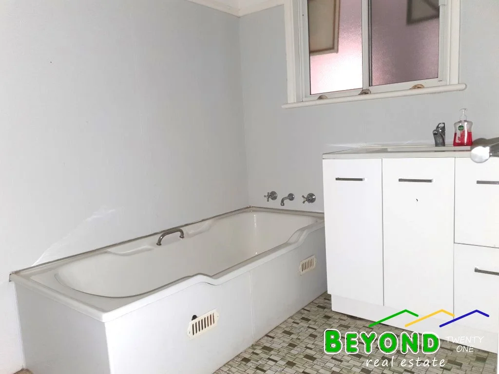 Additional image 6 of 6 Strickland Street, Gilgandra NSW 2827