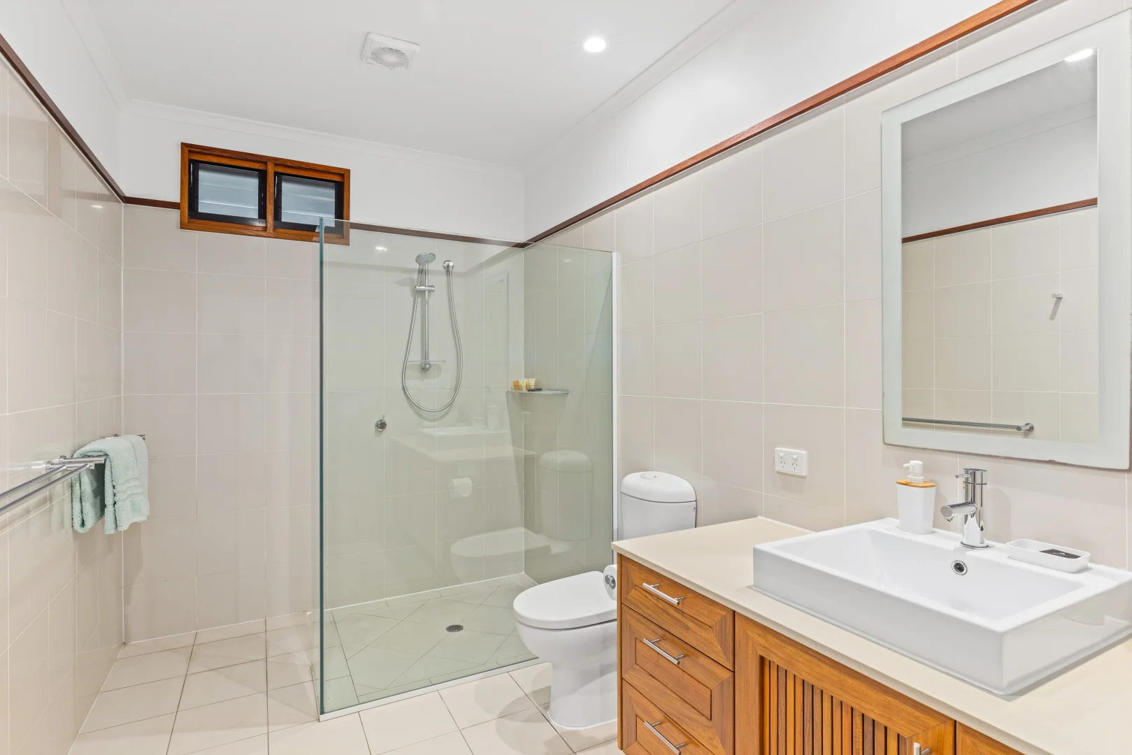 Additional image 27 of Iluka 6 Whitsunday Boulevard, Hamilton Island QLD 4803