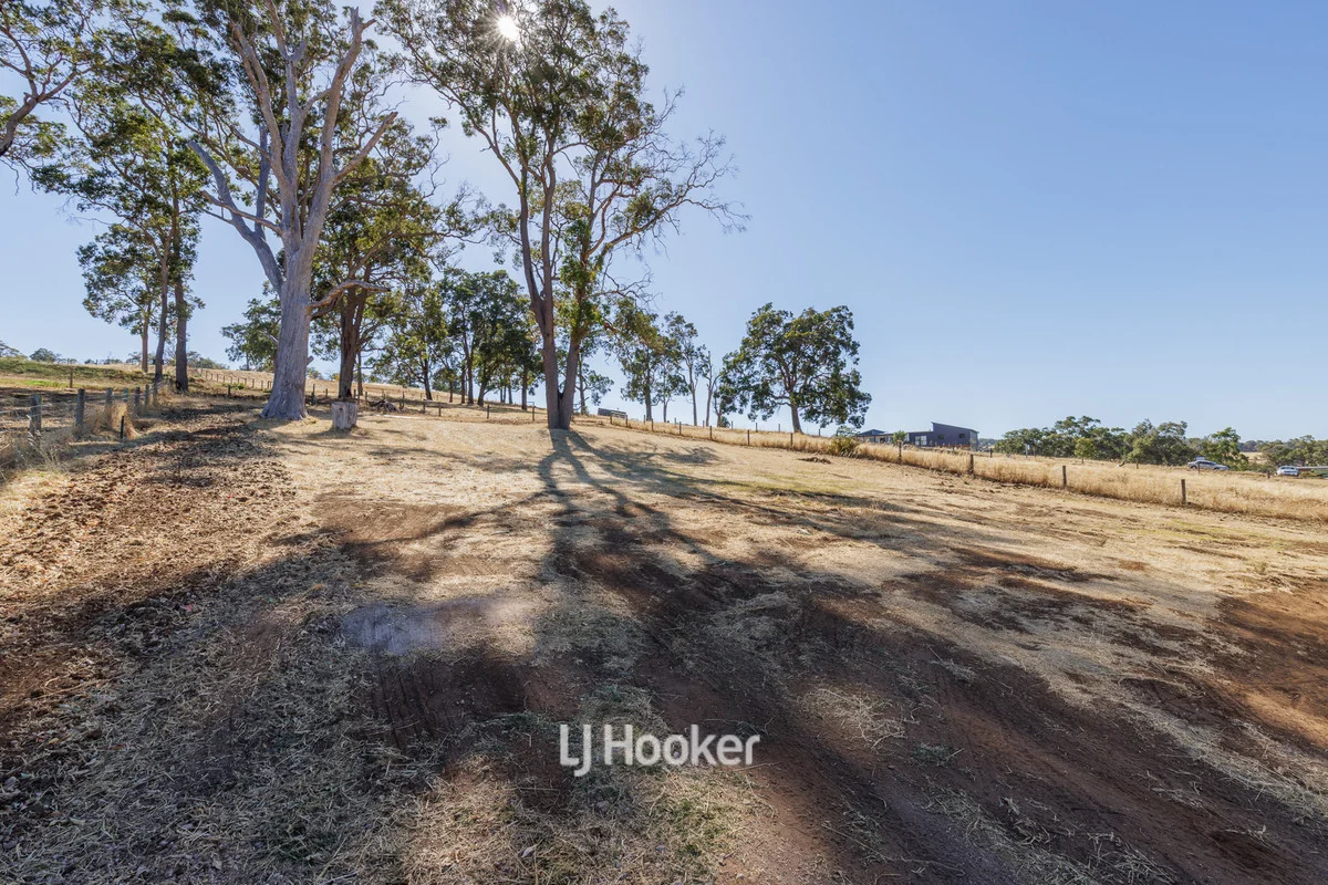 Additional image 22 of 69 Livingstone Heights, Roelands WA 6226