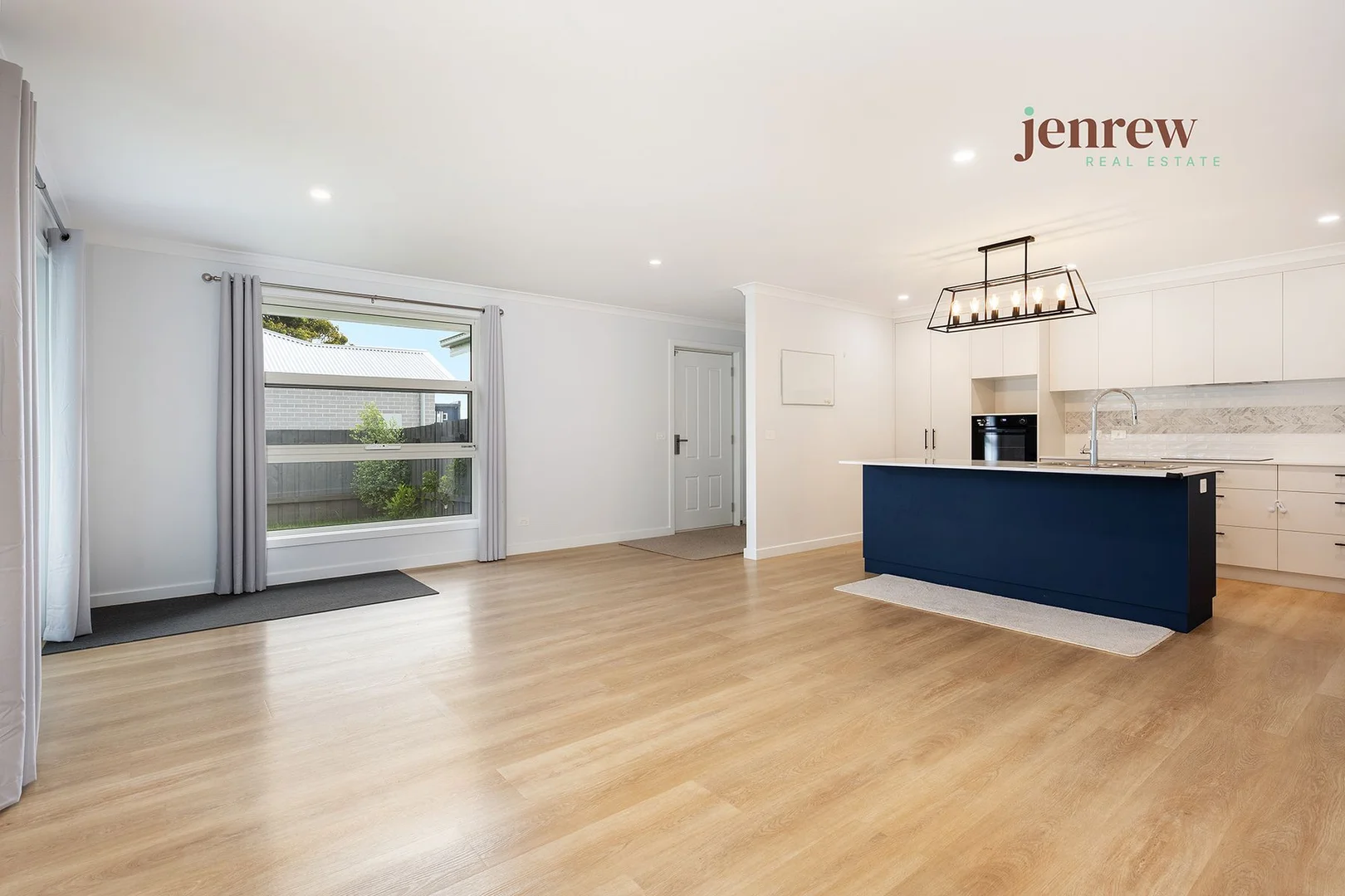 Additional image 3 of 2/4 Griffin Place, Sulphur Creek TAS 7316