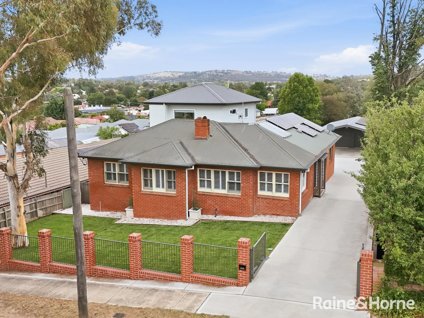 Additional image 33 of 256 Piper Street, Bathurst NSW 2795