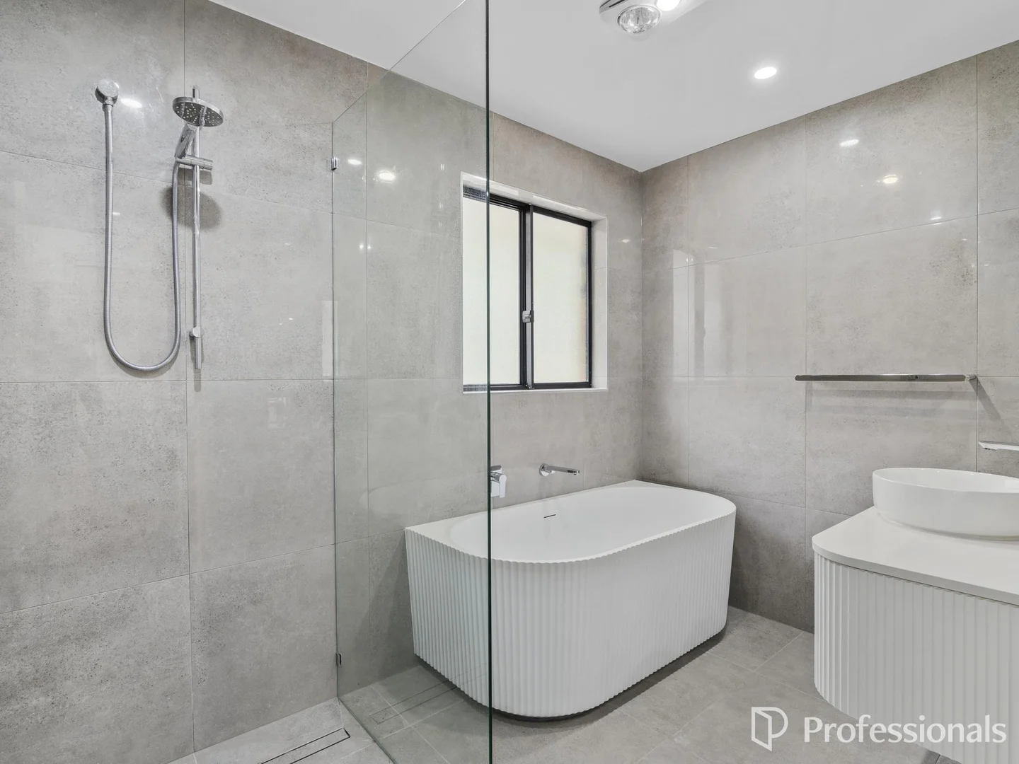 Additional image 14 of 13-15 Errol Court, Cedar Grove QLD 4285