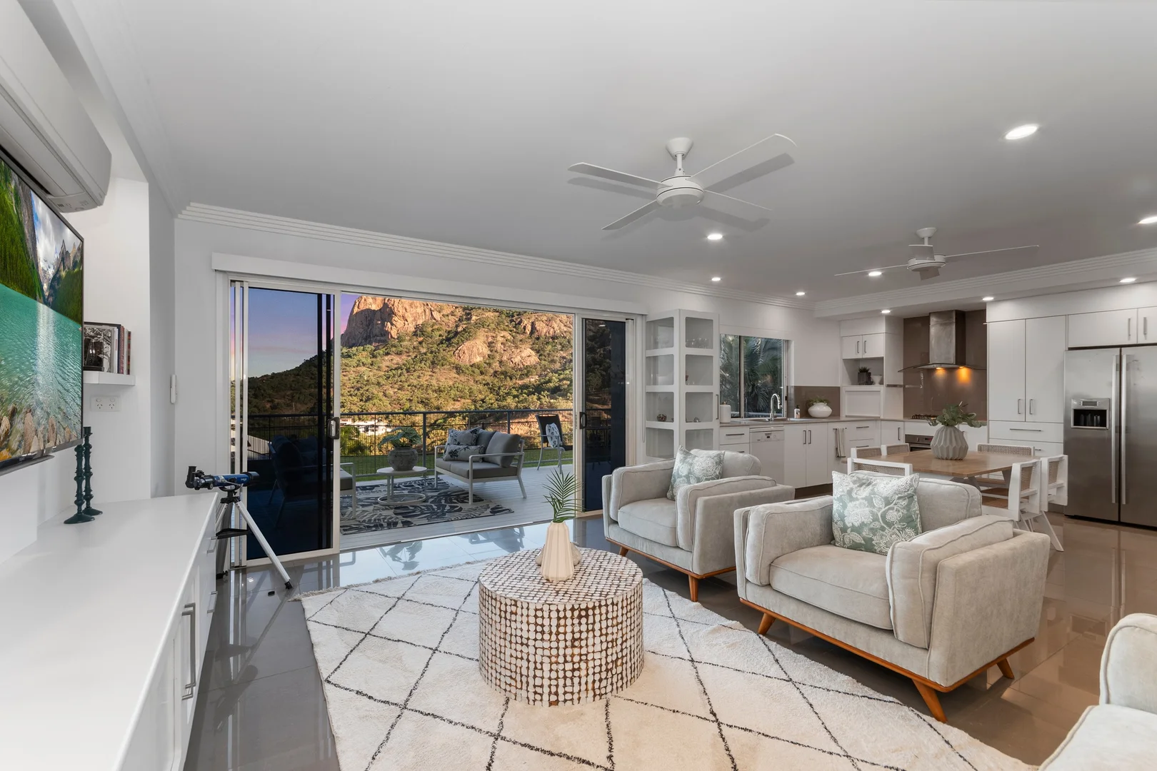 Additional image 9 of 24 Balmoral Drive, Castle Hill QLD 4810