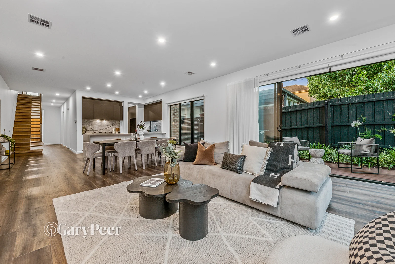 Additional image 4 of 11a Emma Street, Caulfield South VIC 3162