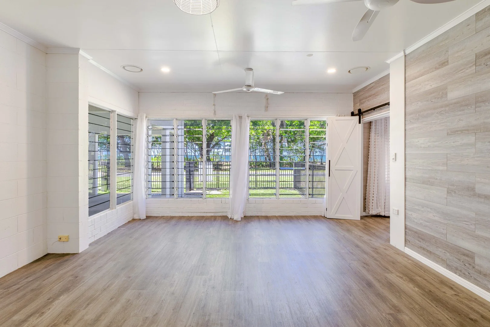 Additional image 6 of 72 Marine Parade, Newell QLD 4873