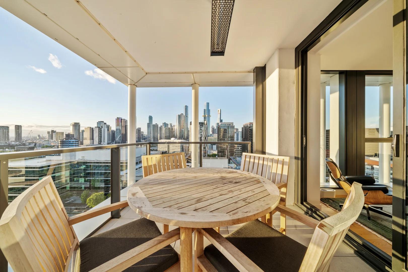 Additional image 3 of 1901/41-49 Bank Street, South Melbourne VIC 3205