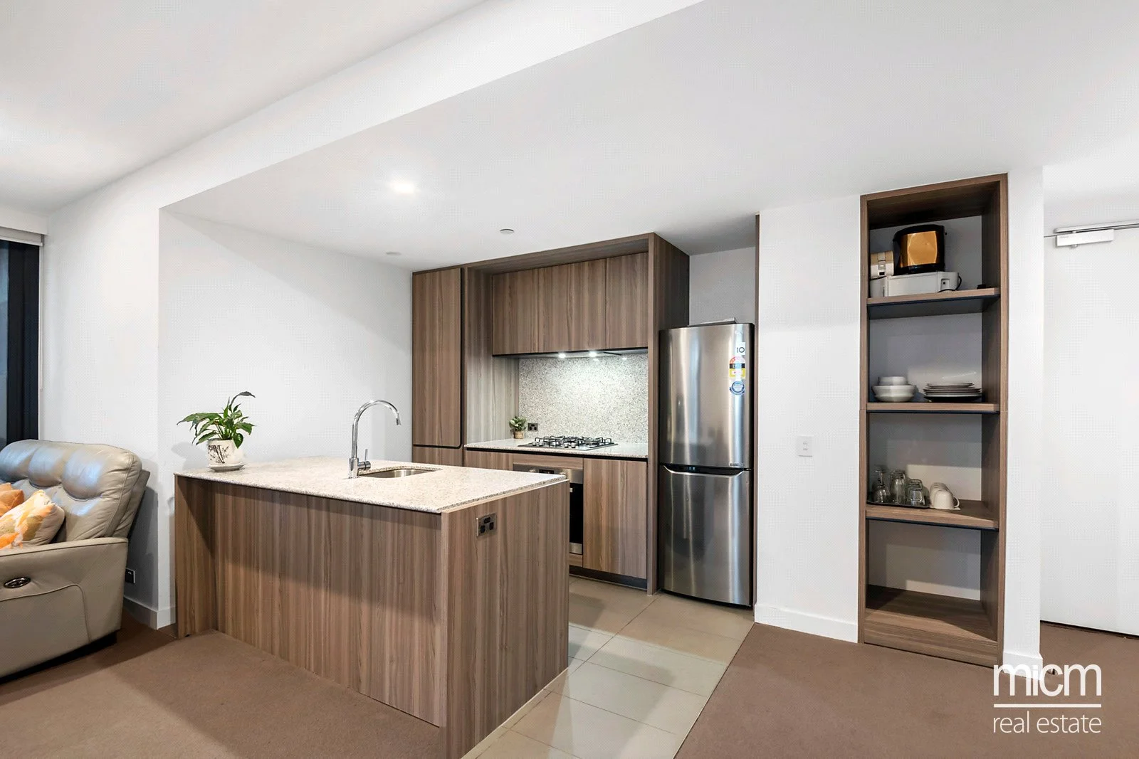 Additional image 4 of 1304/160 Victoria Street, Carlton VIC 3053