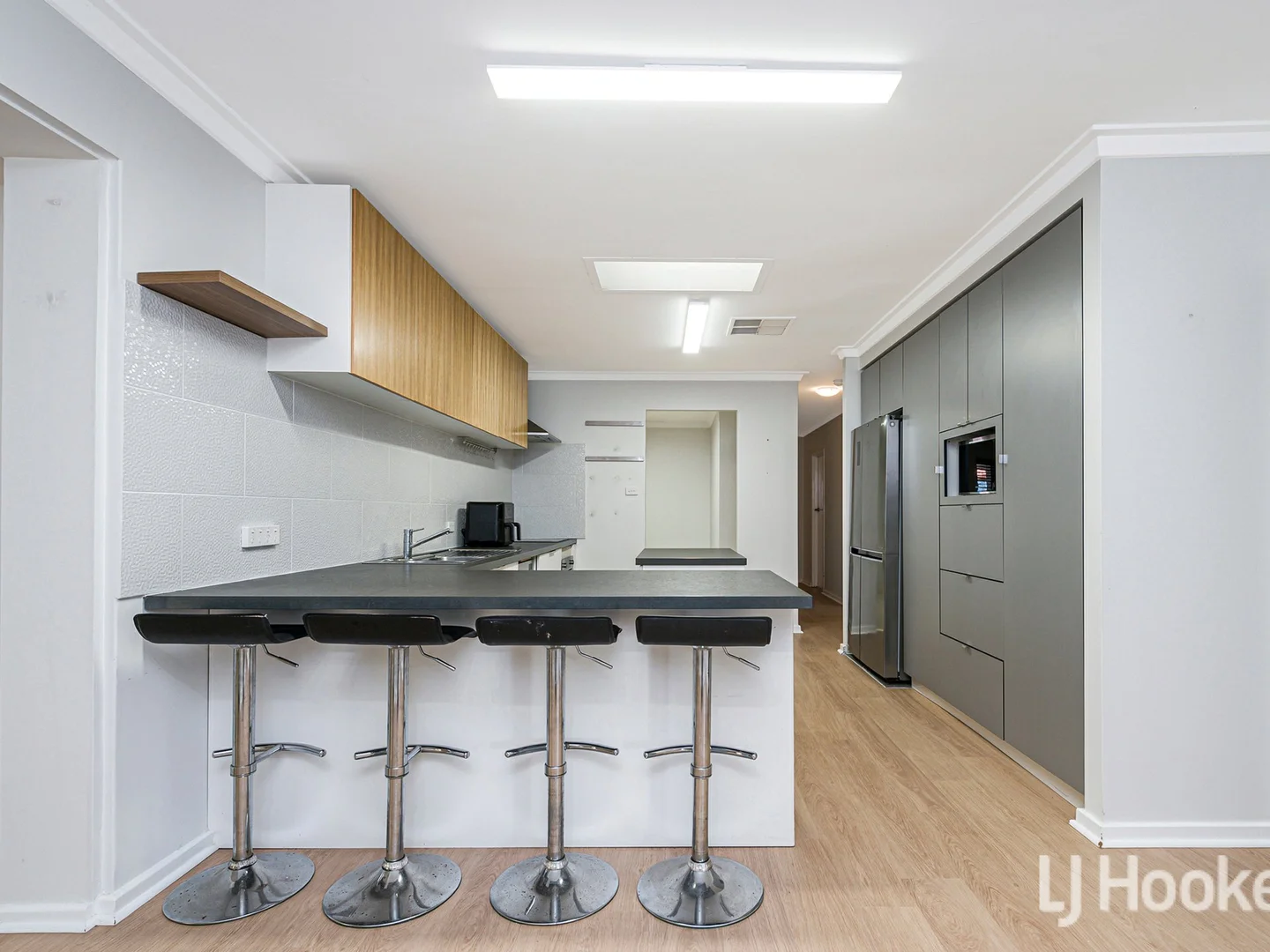 Additional image 4 of 8 Armitage Road, Kelmscott WA 6111