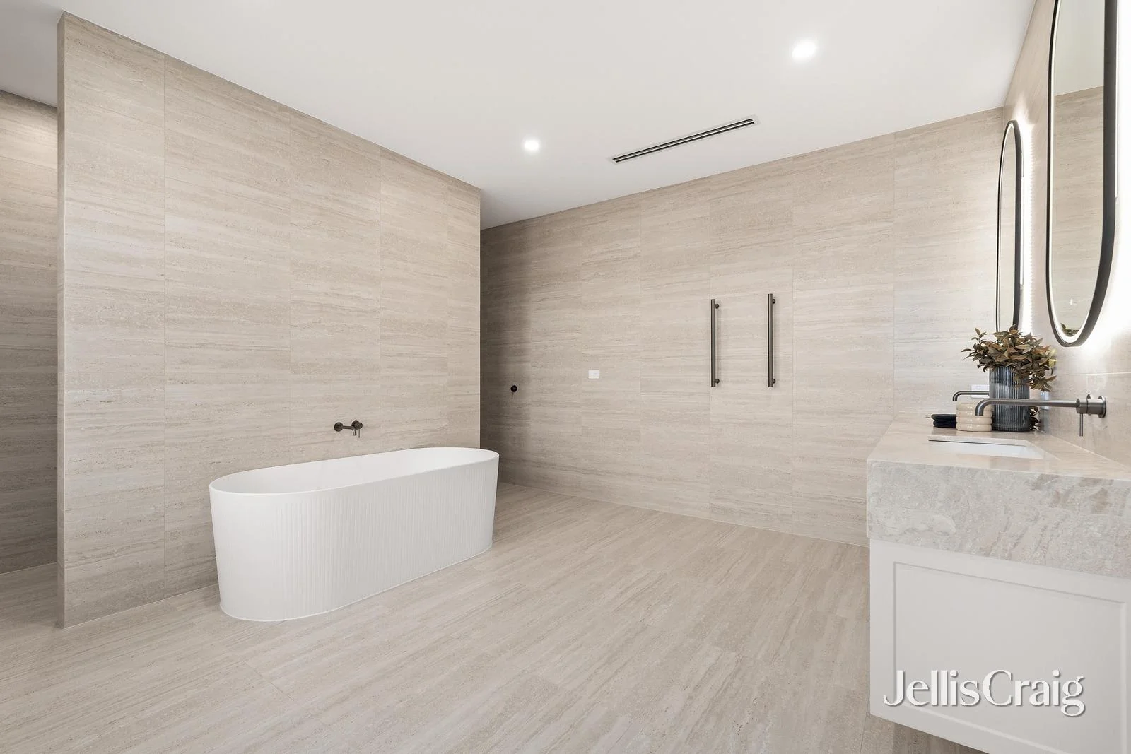 Additional image 15 of 20 Marsden Crescent, Doncaster East VIC 3109