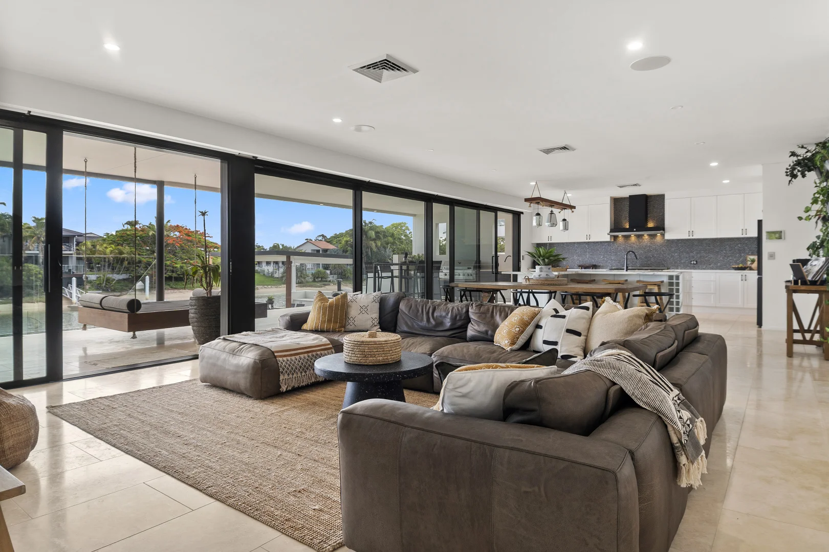 Additional image 16 of 11 Gretel Drive, Mermaid Waters QLD 4218