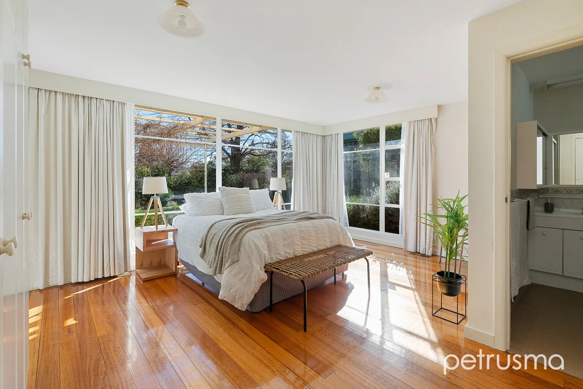 Additional image 18 of 3 Ambleside, Lindisfarne TAS 7015