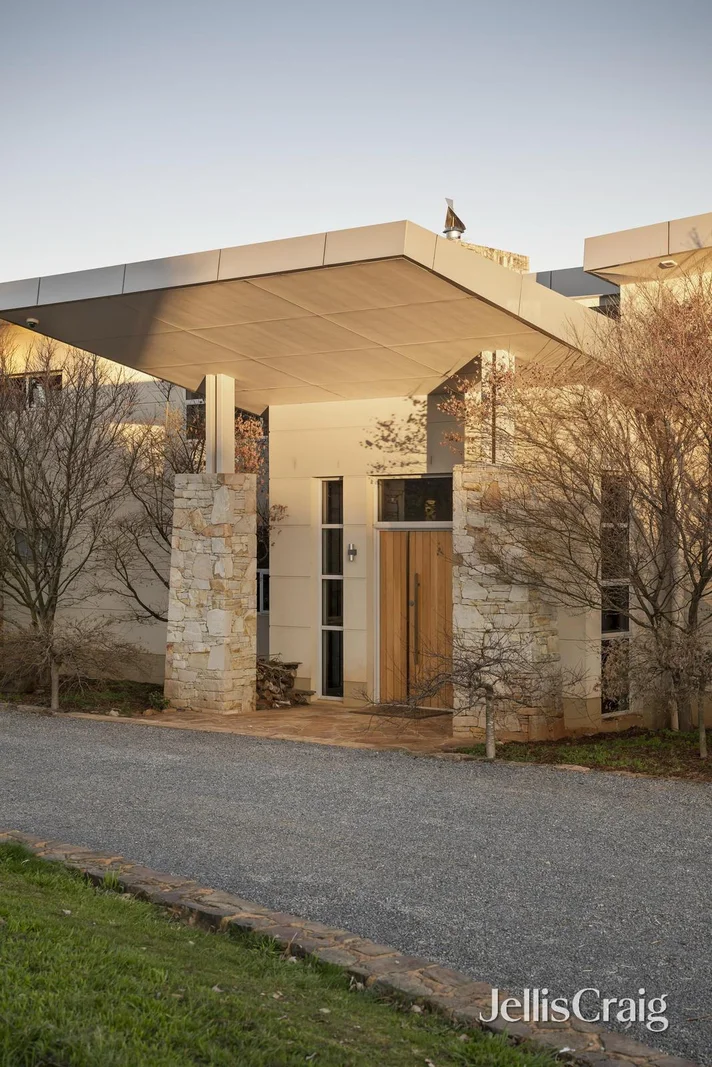 Additional image 7 of 670 Beenak Road, Seville VIC 3139