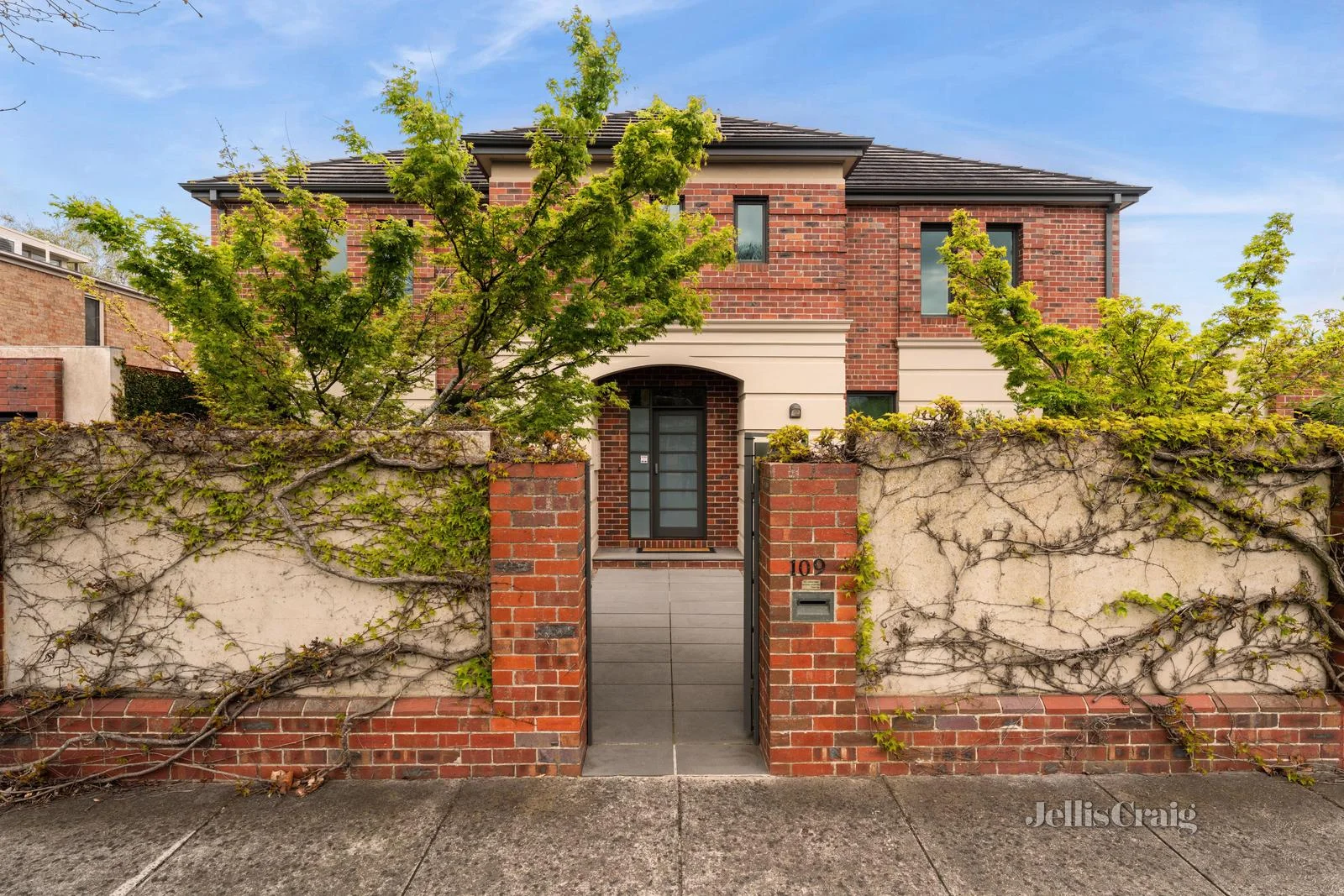 109 Burnbank Street, Lake Wendouree VIC 3350