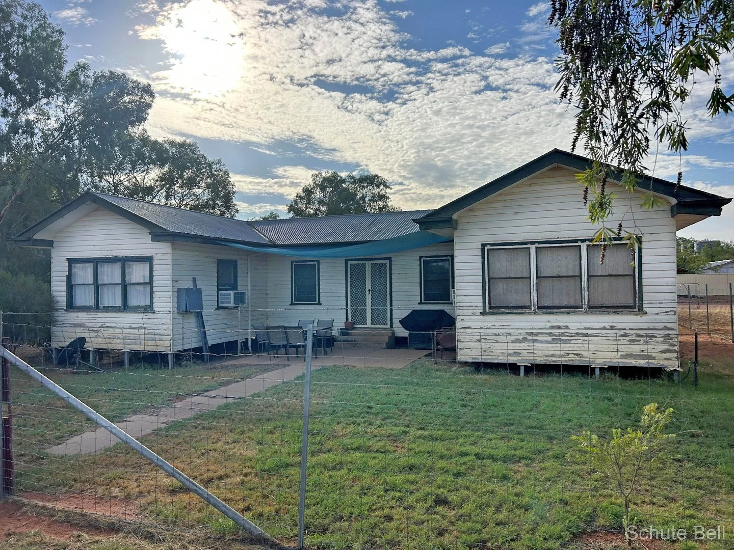 90 Vicary St, Wanaaring NSW 2840