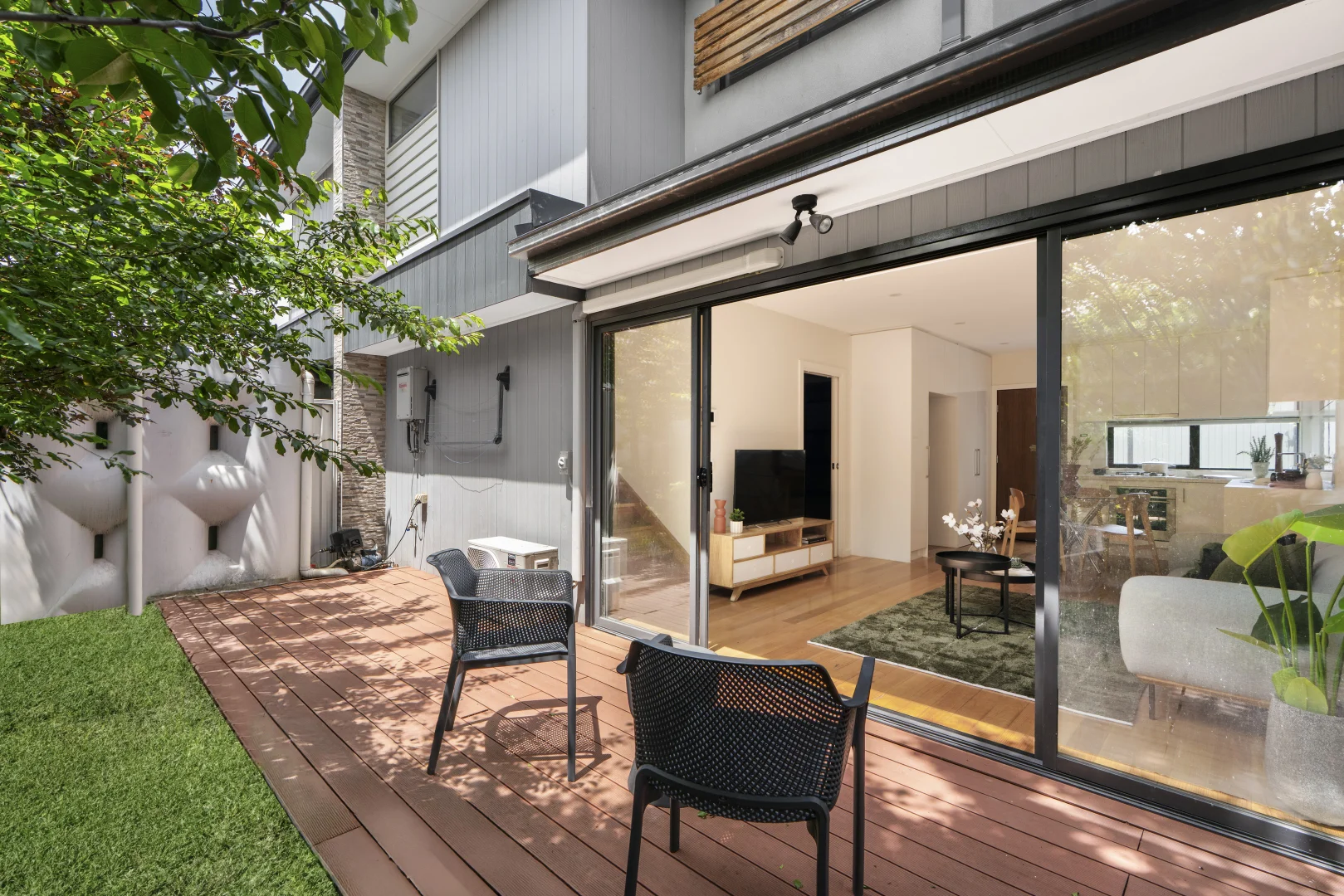 Additional image 14 of 2/23 Win-Malee Street, Hadfield VIC 3046