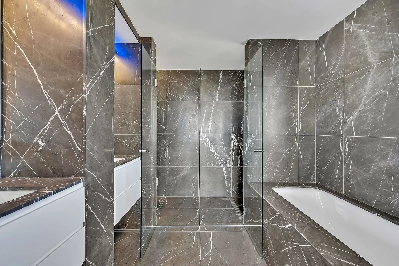 Additional image 13 of 21&22/30 Marine Parade, The Entrance NSW 2261