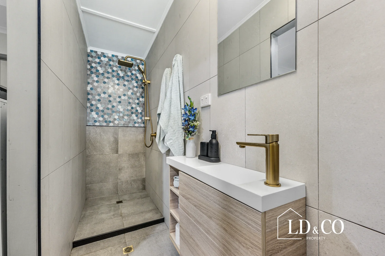 Additional image 12 of 11 Steen Street, South Mackay QLD 4740