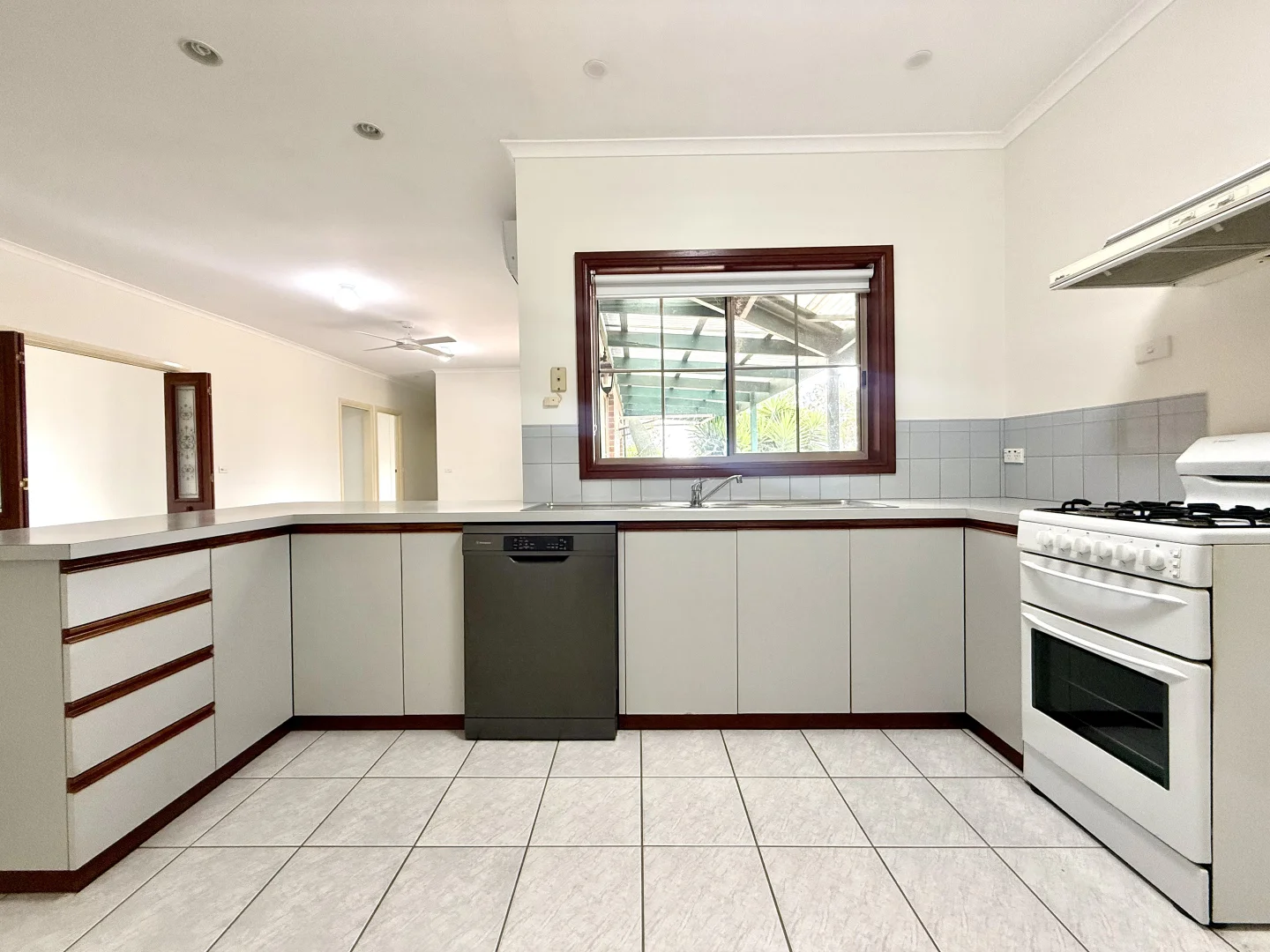 Additional image 3 of 42 Heytesbury Drive, Leopold VIC 3224