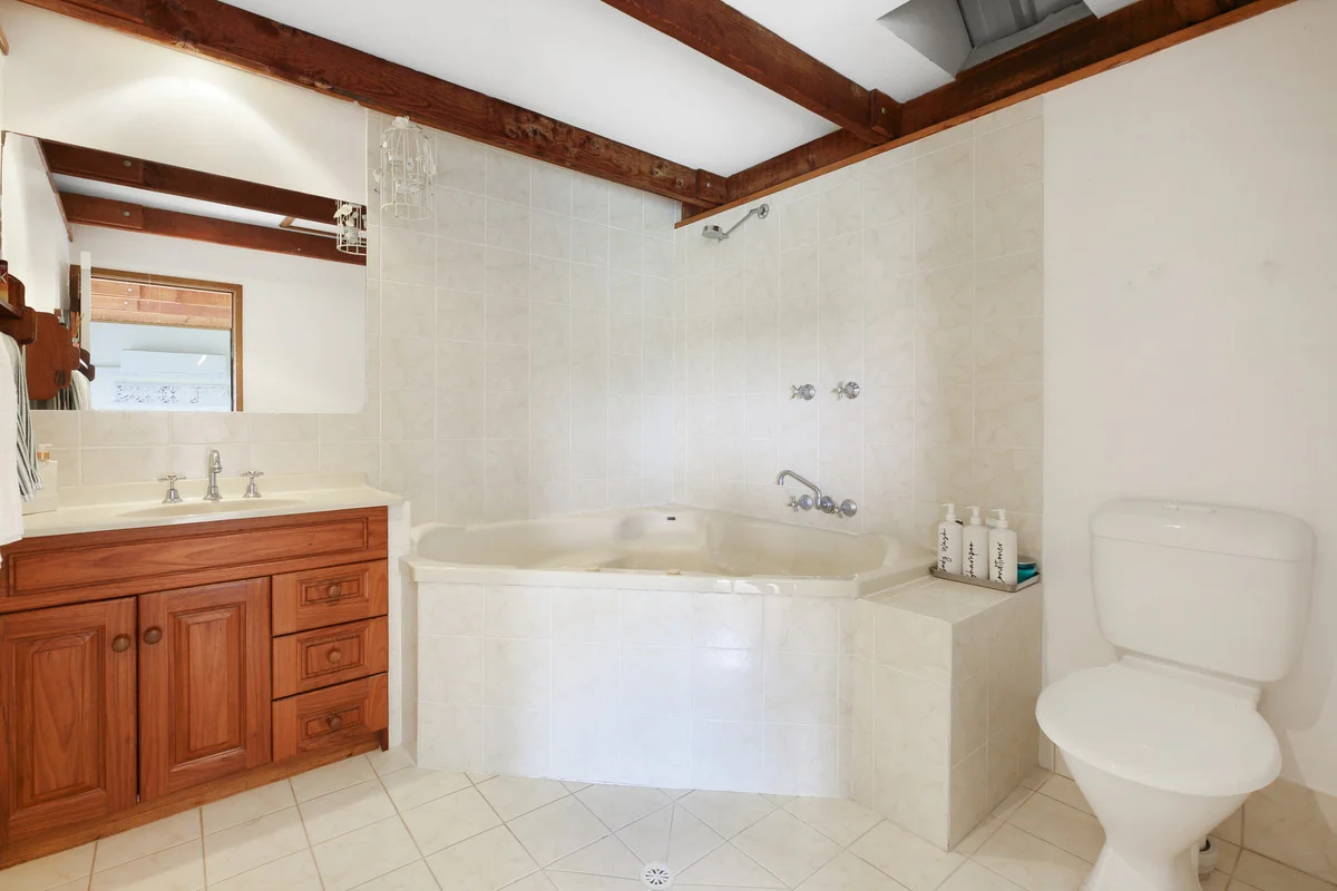 Additional image 27 of 29 Bimbadeen Avenue, Banora Point NSW 2486