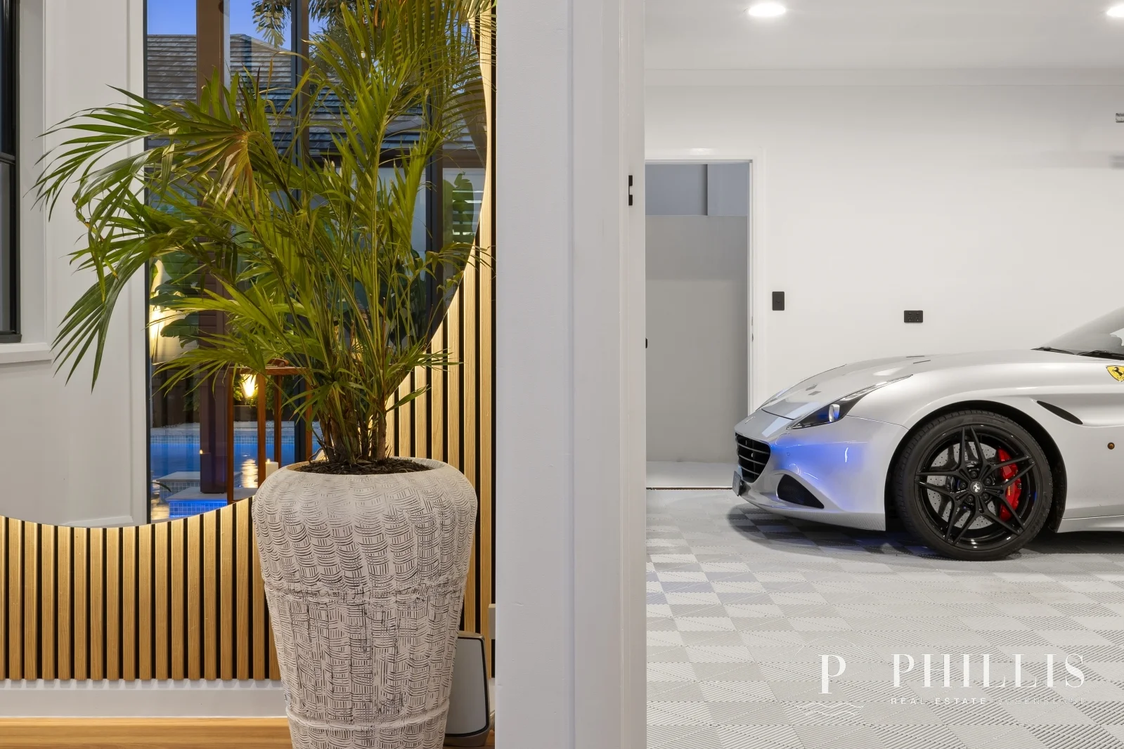 Additional image 46 of 2566 Cressbrook Drive, Hope Island QLD 4212