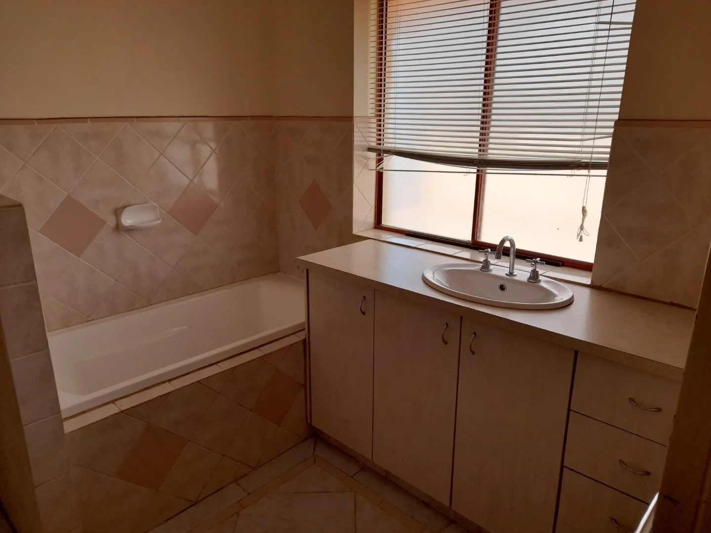 Additional image 13 of 396 Medway Drive, Coober Pedy SA 5723