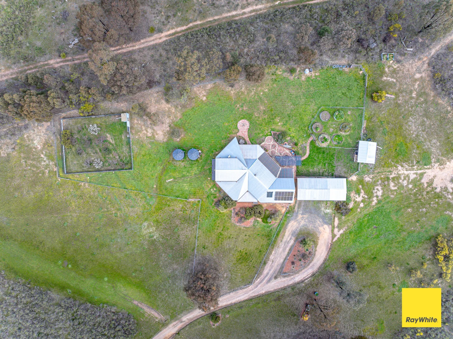 Additional image 29 of 55 Long Court, Ladys Pass VIC 3523